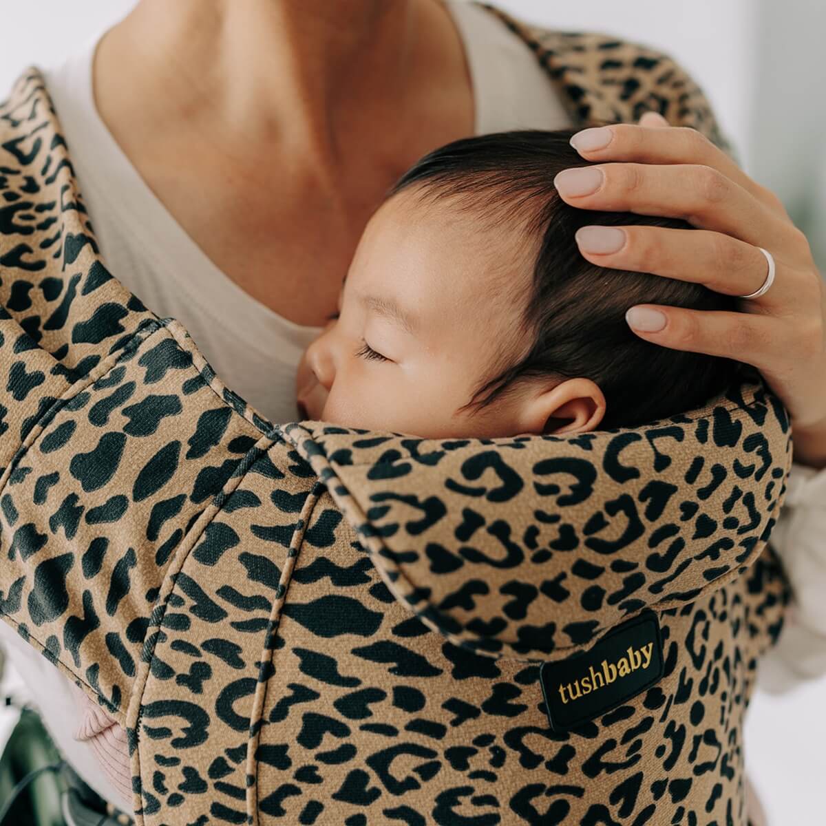 2-in-1 Combo Carrier