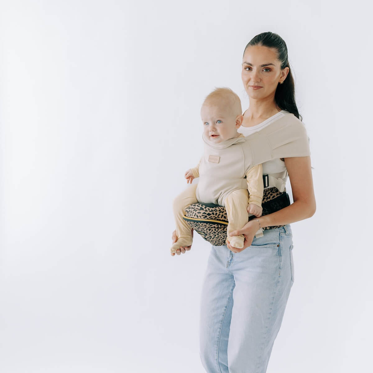 2-in-1 Combo Carrier