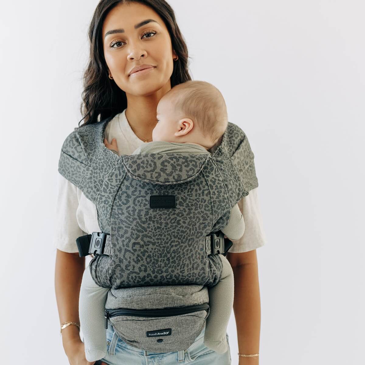 2-in-1 Combo Carrier